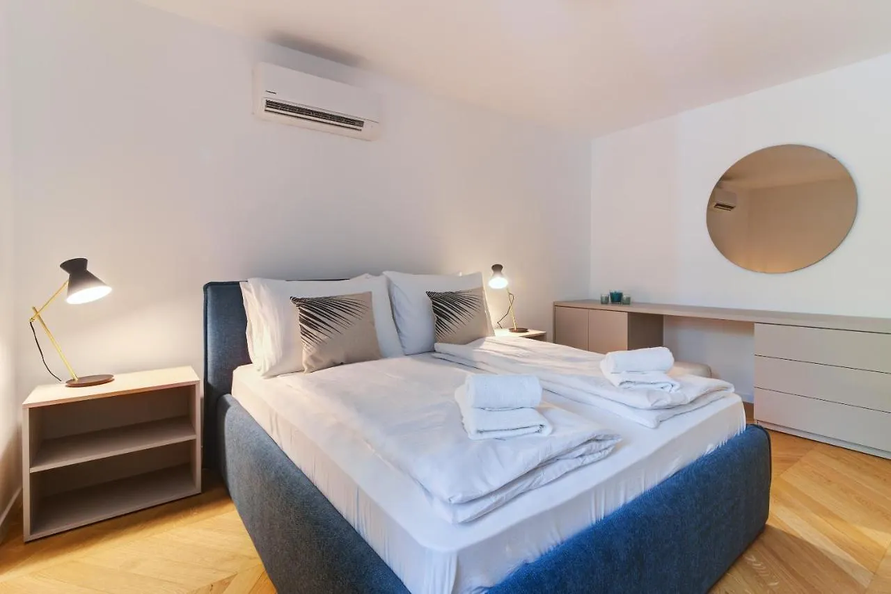 Mare Sano Plaza Resort Opatija 0*,