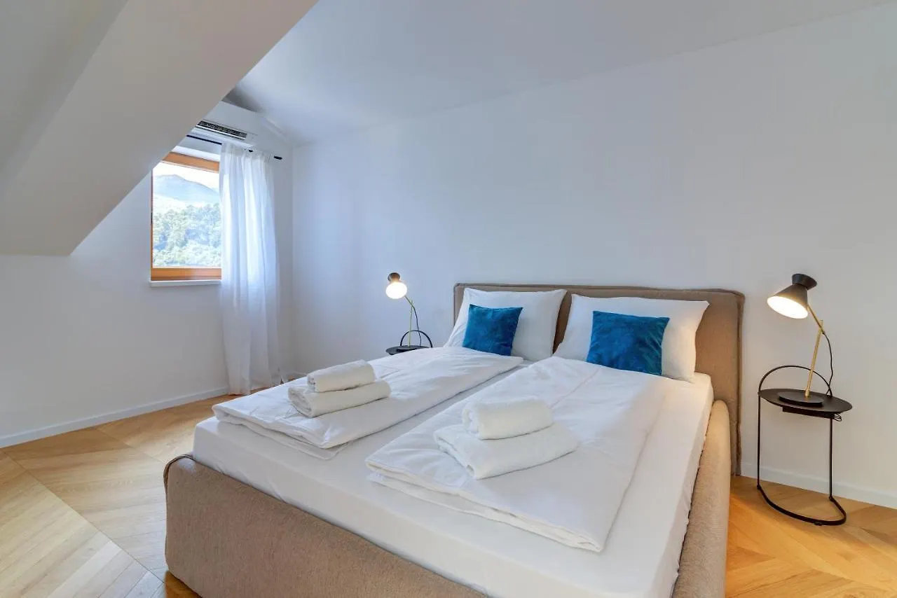 Mare Sano Plaza Resort Opatija 0*,